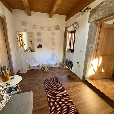 Sanadora Olistico Konukevi Santu Lussurgiu